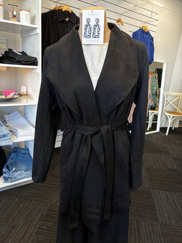 Blare Jacket - Black.