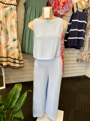 Lana Linen Crop Pants - Pale Blue.