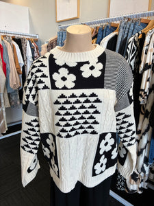 Flo Flower Patchwork - Black.