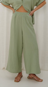 Scarlett Relaxed Pant -Sage.