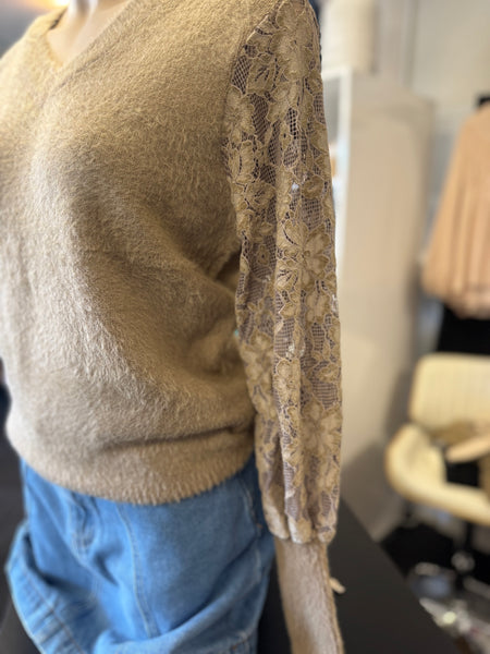Char Knit.